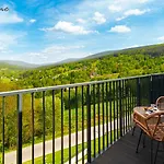 Wonder - Z Widokiem Na Panorame Gor Izerskich * Świeradów-Zdrój