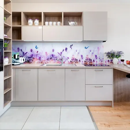 Wonder - Z Widokiem Na Panorame Gor Izerskich