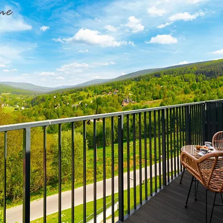 Wonder - Z Widokiem Na Panorame Gor Izerskich * Świeradów-Zdrój