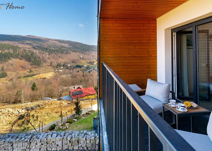 Wonder - Z Widokiem Na Panorame Gor Izerskich